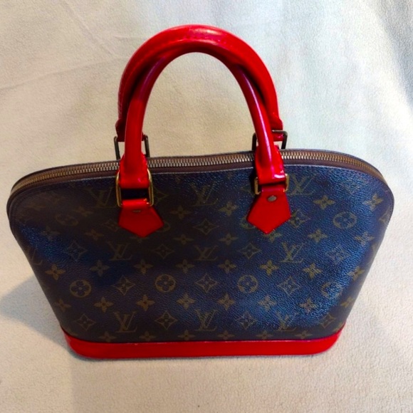 Preloved Authentic Louis Vuitton Alma Bag red trim & surprise interior design - Picture 4 of 11
